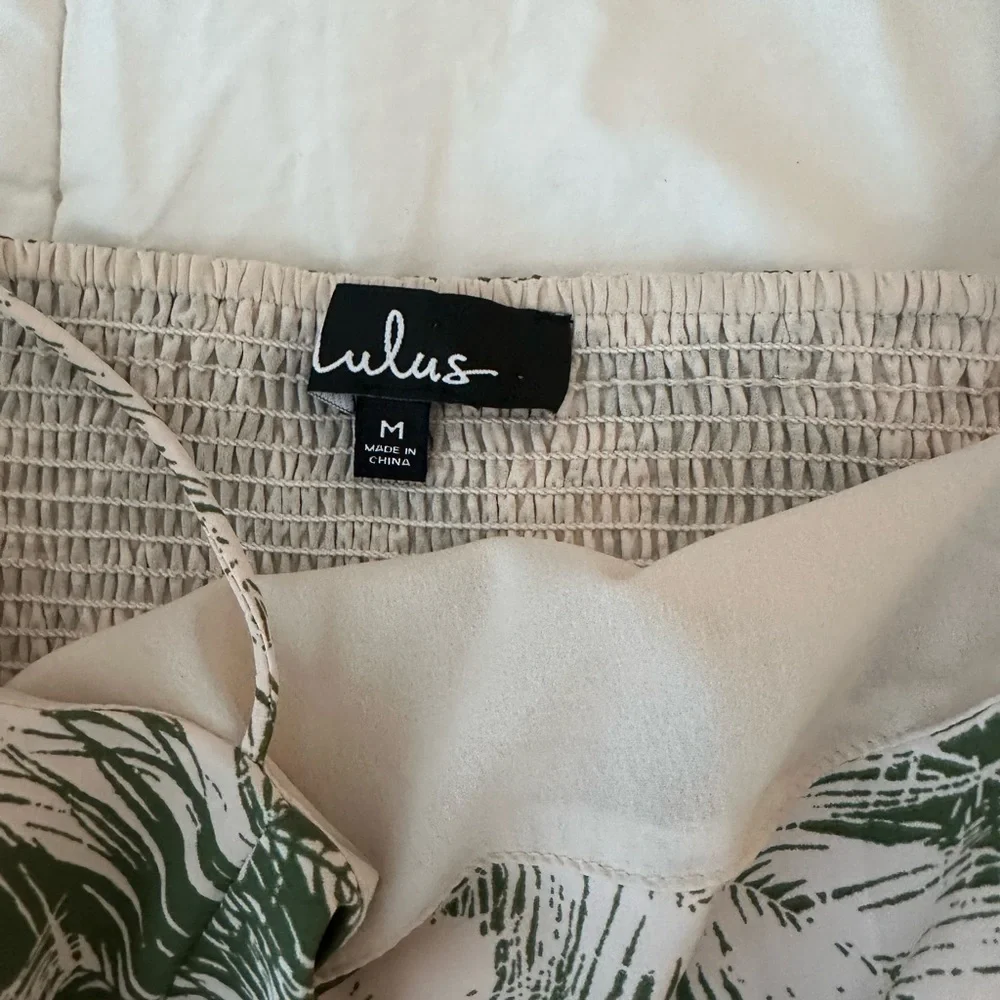 Lulu’s summer dress, green and white, size M - Picture 4 of 4